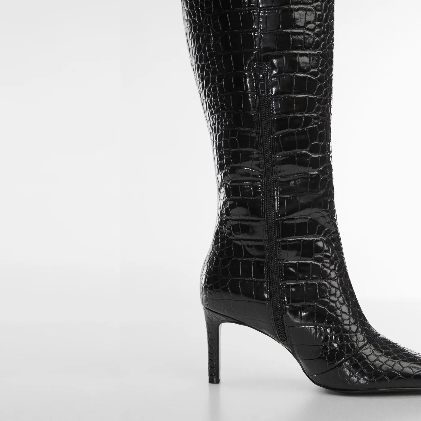 long-shoes-1-6